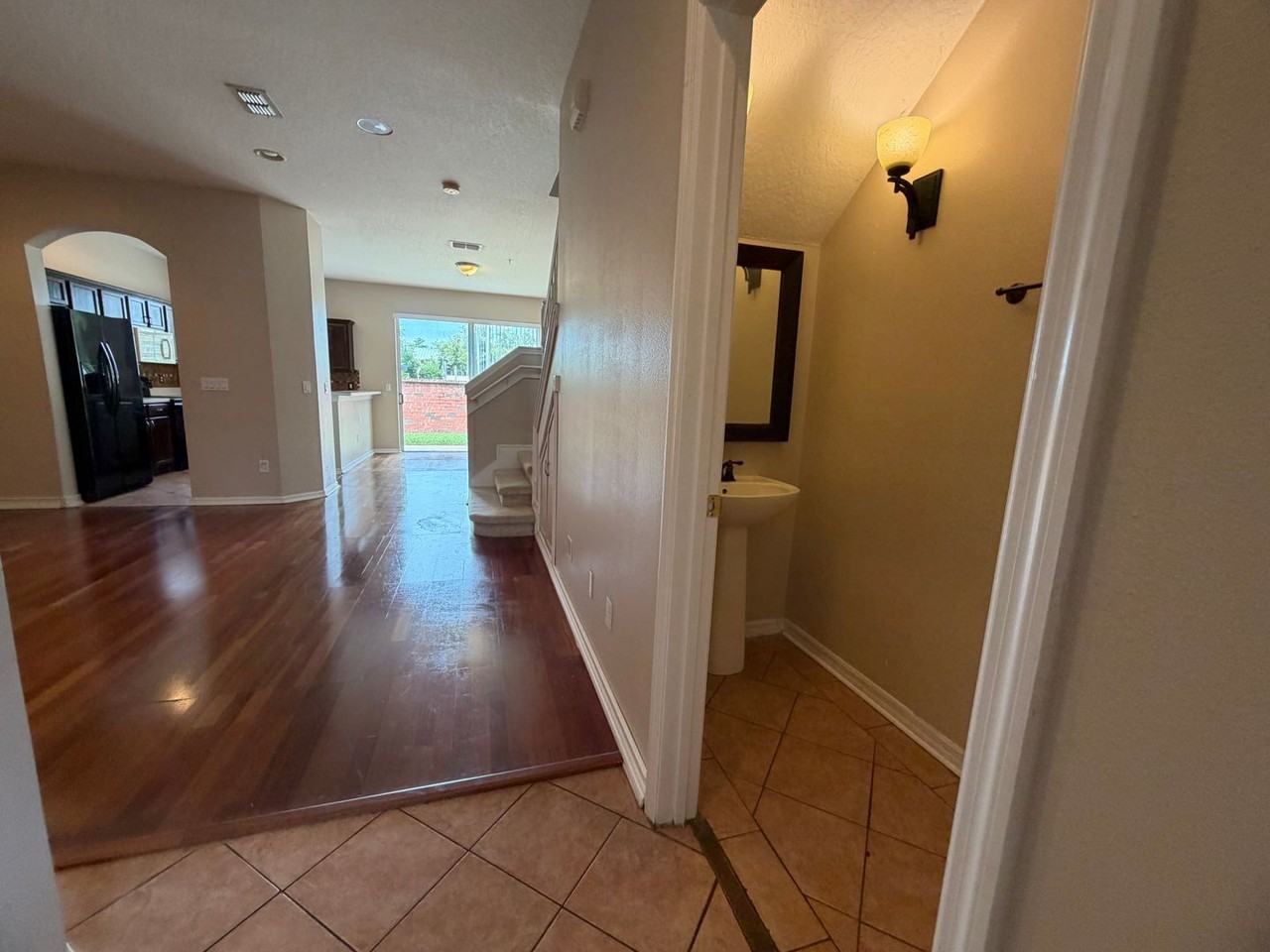9434 Silver Buttonwood St - Photo 3 of 22