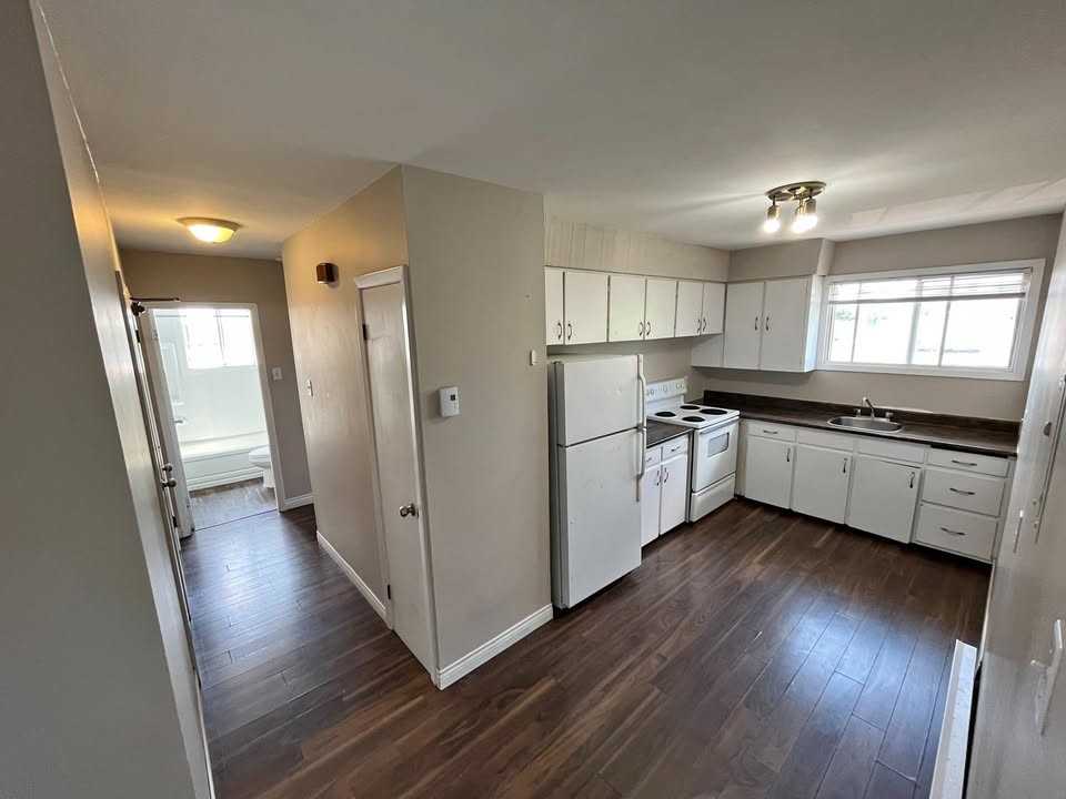 34 Verdun St #16