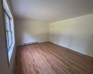 86 Maple St #1 - Photo 7 of 11