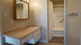 3200 Lakeside Dr - Photo 1 of 1