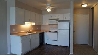 3200 Lakeside Dr - Photo 1 of 1