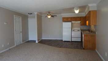 featured image of 3200 Lakeside Dr
