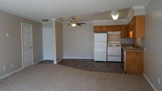 3200 Lakeside Dr - Photo 1 of 1