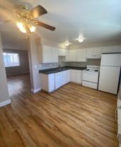 3200 Lakeside Dr - Photo 1 of 1
