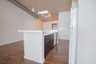3200 Lakeside Dr - Photo 1 of 1