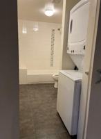 featured image of 3200 Lakeside Dr