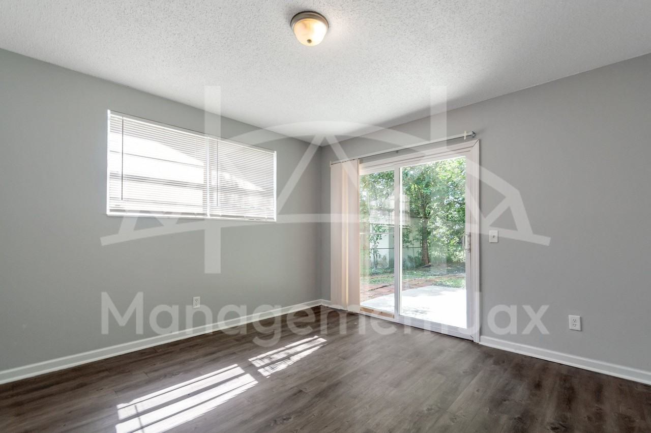 3362 Lowell Ave #1 - Photo 5 of 13