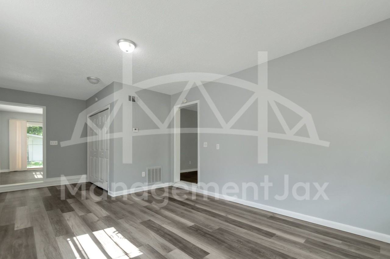 3362 Lowell Ave #1 - Photo 7 of 13
