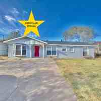 featured image of 1809 E 2nd St