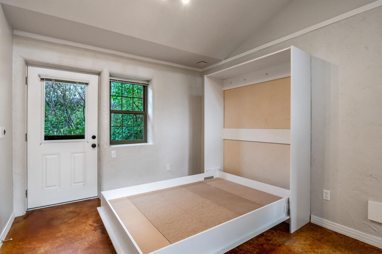 901 Spruce St #M - Photo 7 of 27