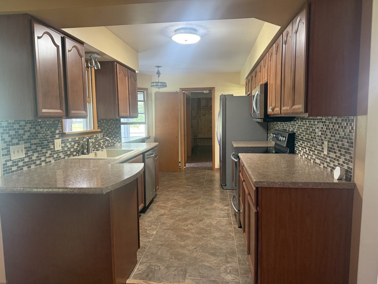 16907 Indianapolis Rd #1 - Photo 3 of 14