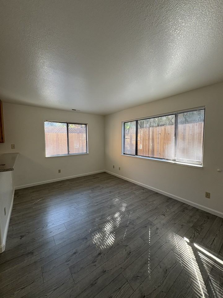 1748 Mount Olive Dr #1 - Photo 5 of 19