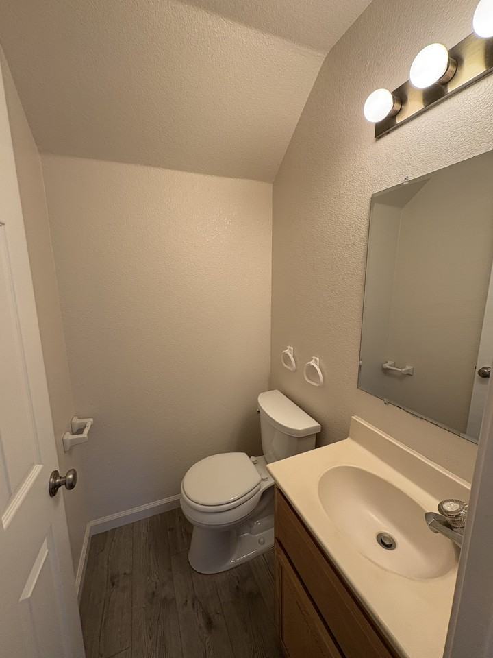 1748 Mount Olive Dr #1 - Photo 6 of 19