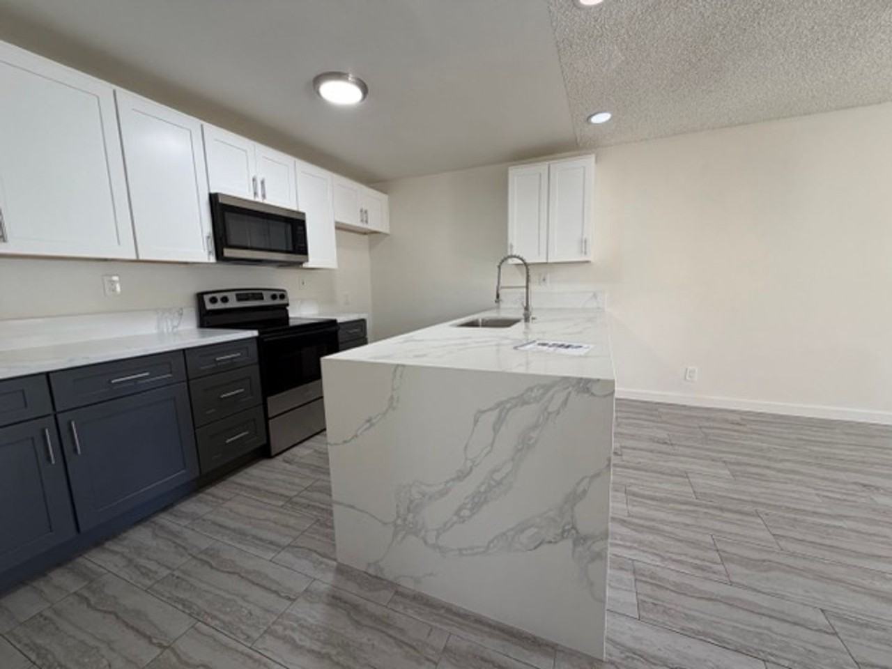 1541 E Quincy Ave #C04
