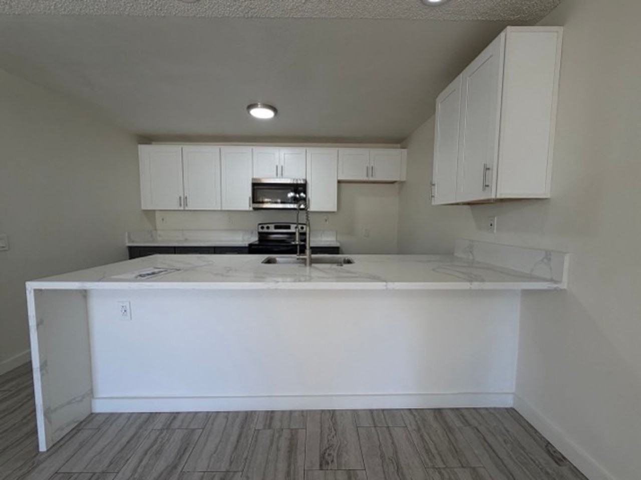 1541 E Quincy Ave #C04 - Photo 3 of 20