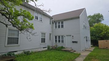 featured image of 2233 S Mound St