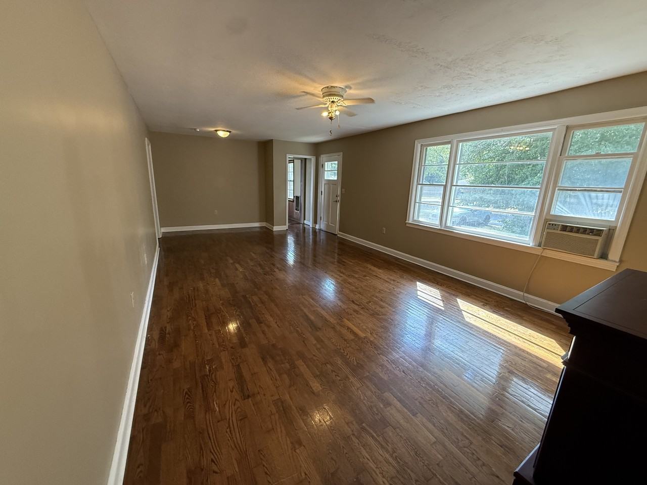 417 N College St #417 - Photo 2 of 24