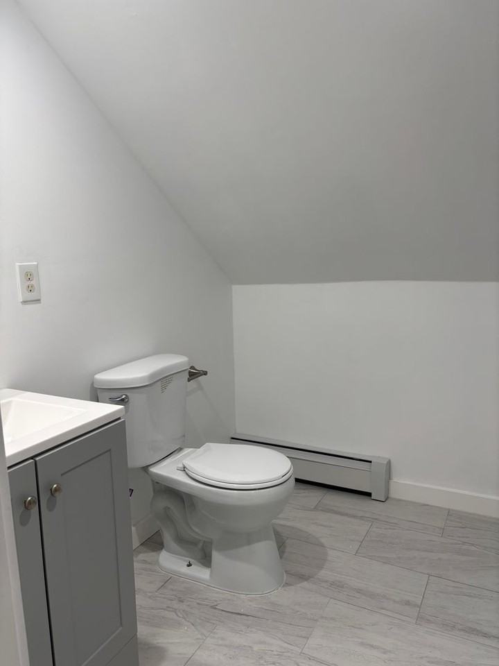 30 Armington St - Photo 7 of 13