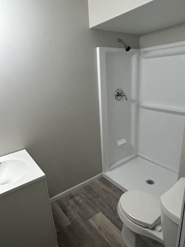 214 W Water St #1 - Photo 3 of 4