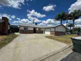 featured image of 1104 Lincolnwood Cir #1