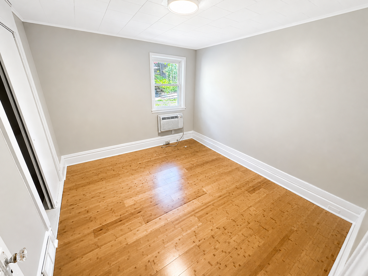 2617 SHADY AVENUEAPT 2 #2617-02 - Photo 3 of 8