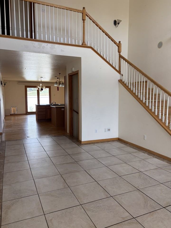 1421 Thaxton Ct #1 - Photo 2 of 10
