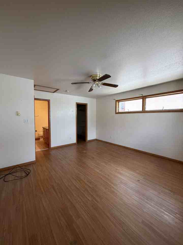 1421 Thaxton Ct #1 - Photo 5 of 10
