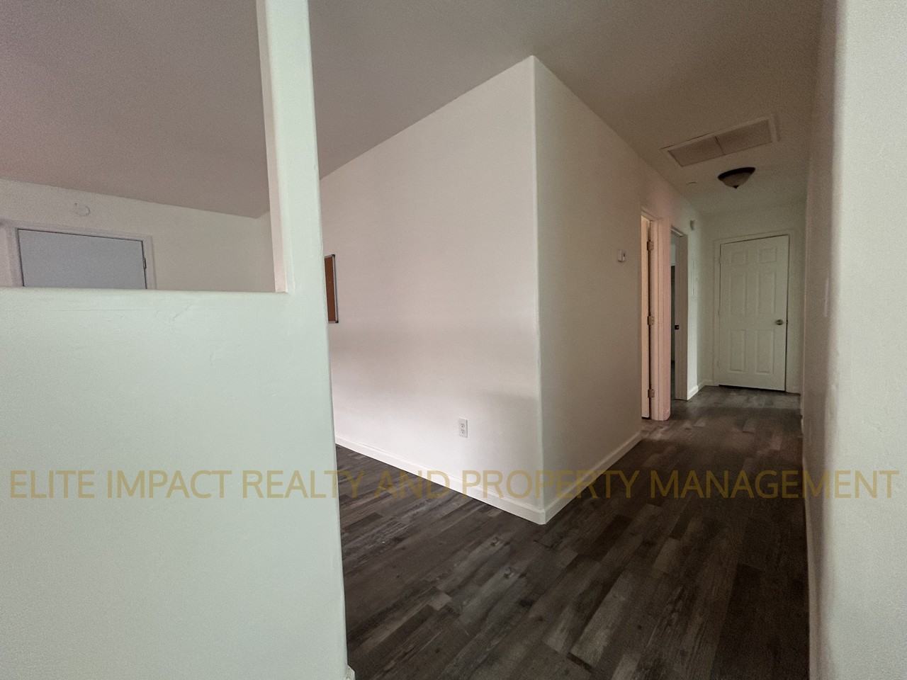 1462 W Saint Marys Rd #2 - Photo 5 of 25