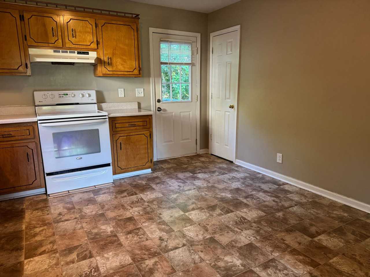18 Cable Rd - Photo 5 of 28