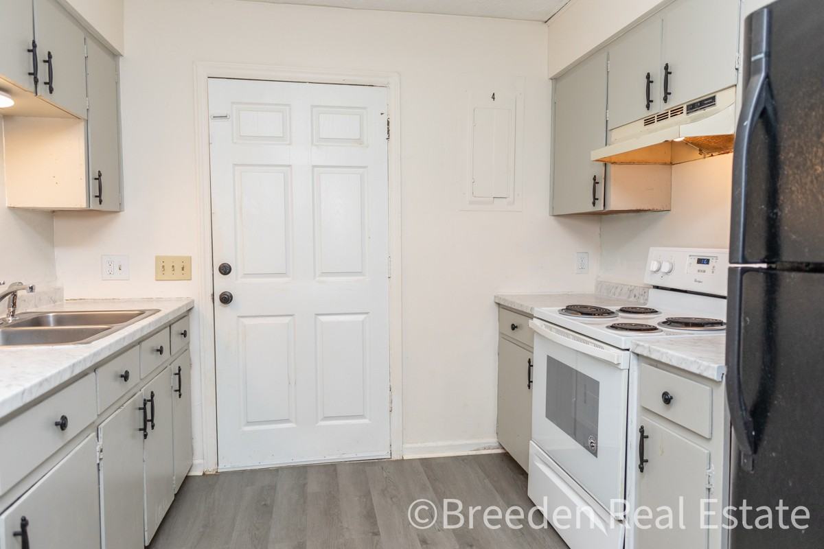 119 Camellia Garden St #4 - Photo 2 of 15