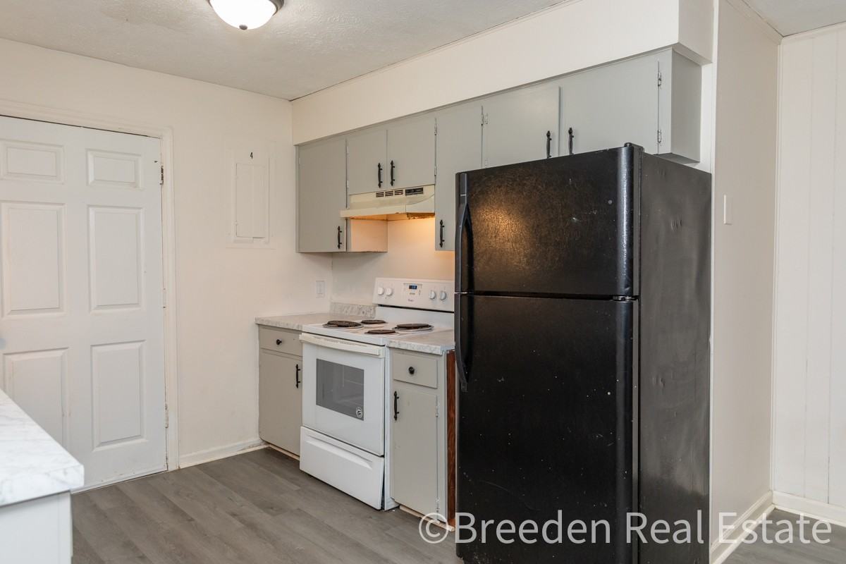119 Camellia Garden St #4 - Photo 3 of 15