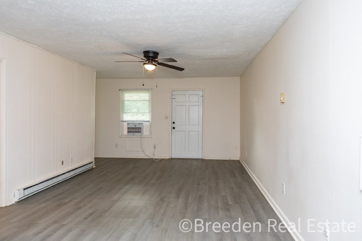119 Camellia Garden St #4 - Photo 7 of 15
