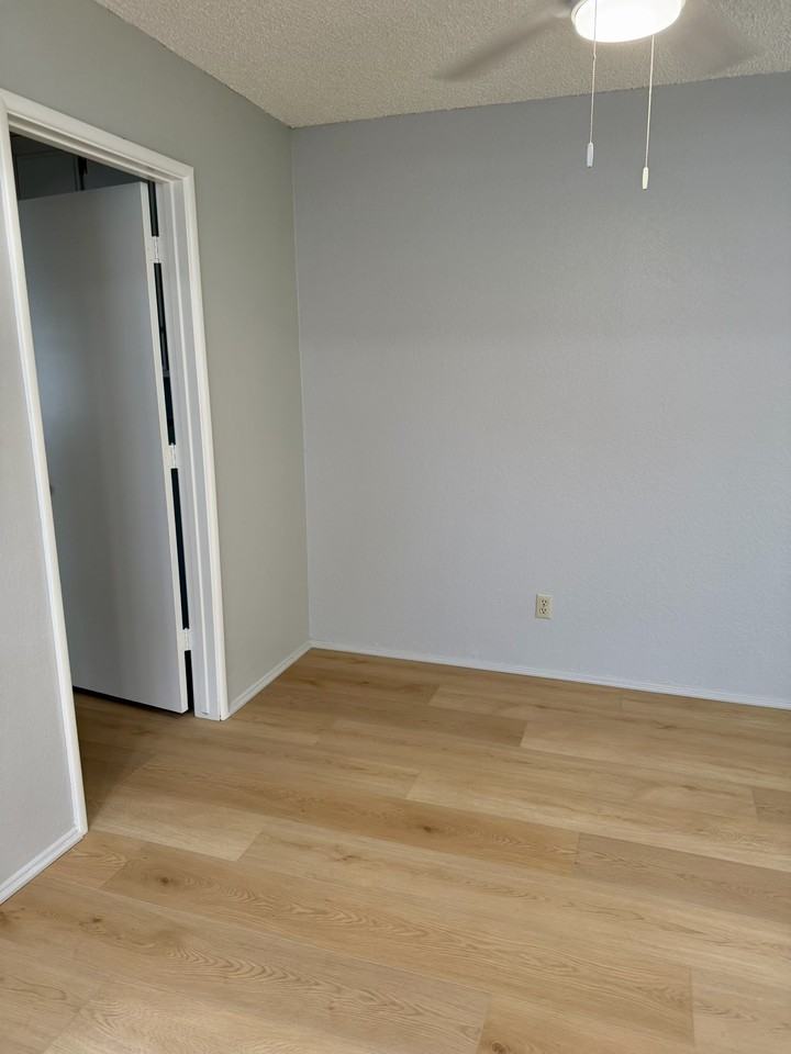 2207 Woodberry Ave #A - Photo 4 of 7