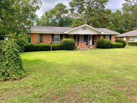 105 Central Dr - Photo 1 of 1