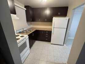 325 11-325 Erb Street West #11 - Photo 1 of 1