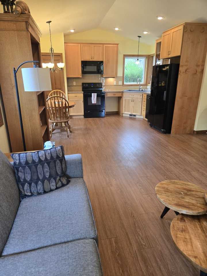1251 Kinnikinnick Ct #1 - Photo 3 of 13