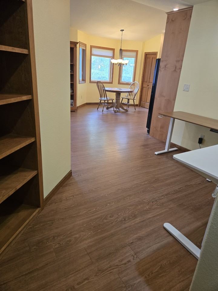 1251 Kinnikinnick Ct #1 - Photo 6 of 13