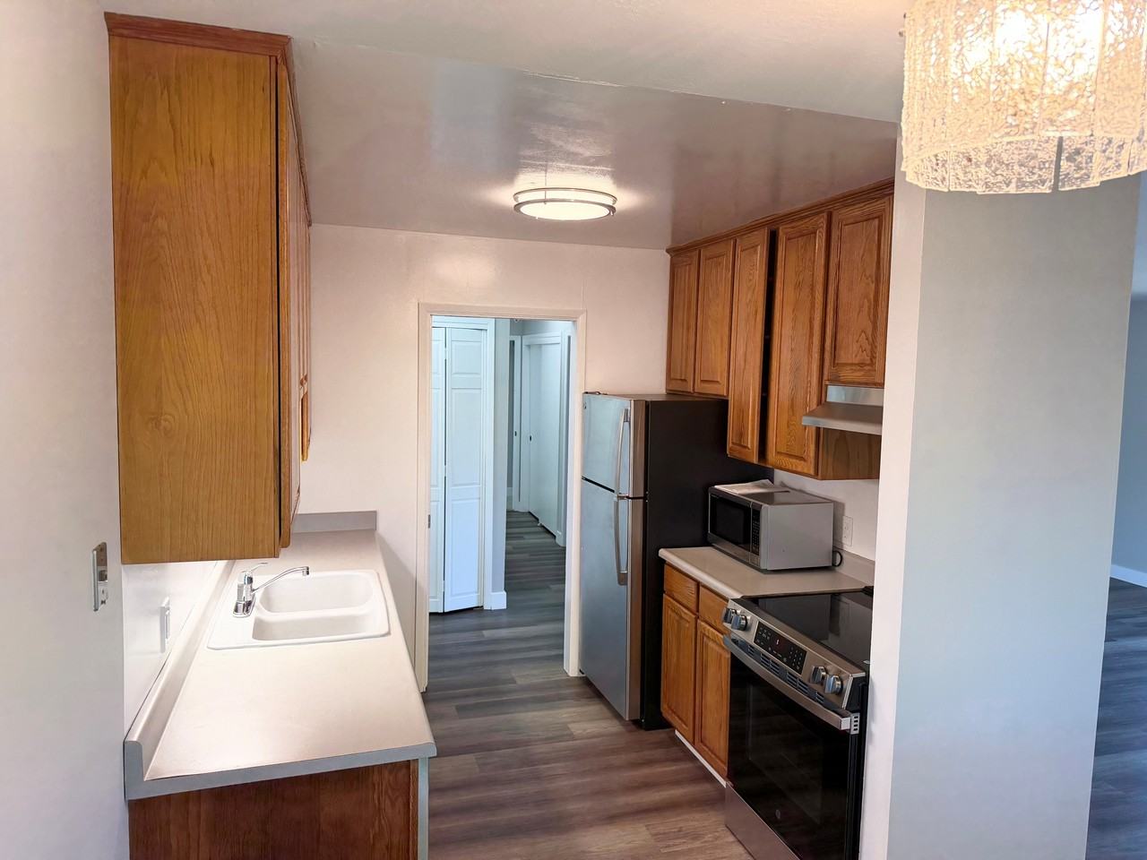 32 Circle Drive - A #A - Photo 3 of 20