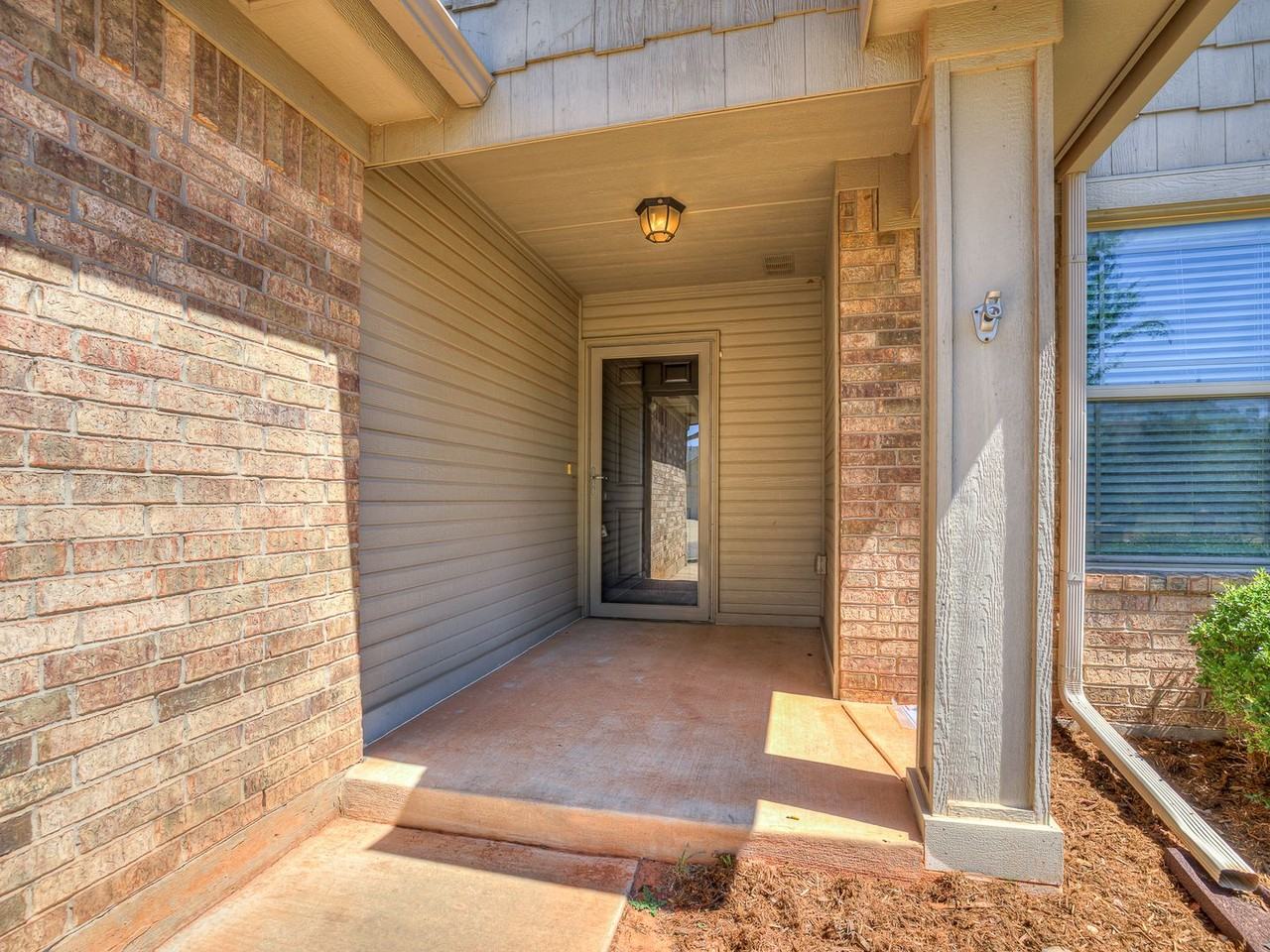 2717 Nw 186th St - Photo 2 of 23