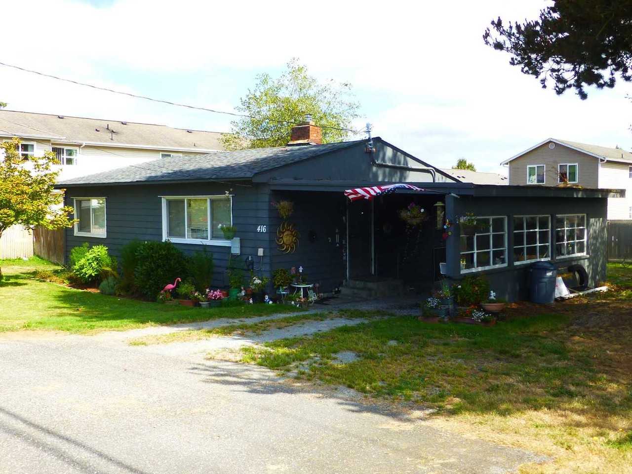 416 N Laventure Rd