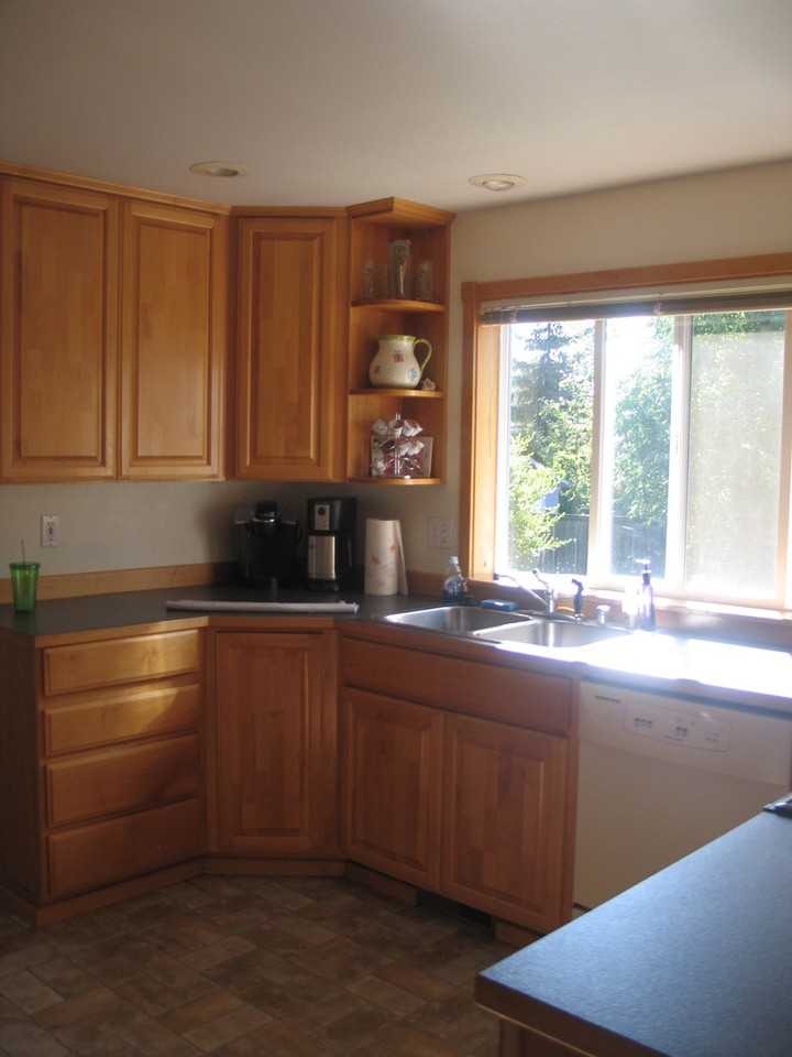 2937 Ne Spartan Ct - Photo 6 of 11