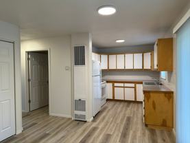 1550 Nw Milwaukee Ave #5 - Photo 1 of 1