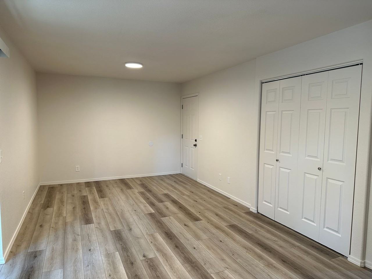 1550 Nw Milwaukee Ave #5 - Photo 4 of 18