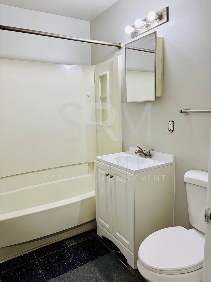 2433 Slevin St #2 - Photo 7 of 7