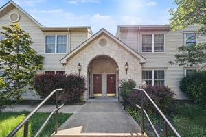 featured image of 136 Hiddenwood Dr #1