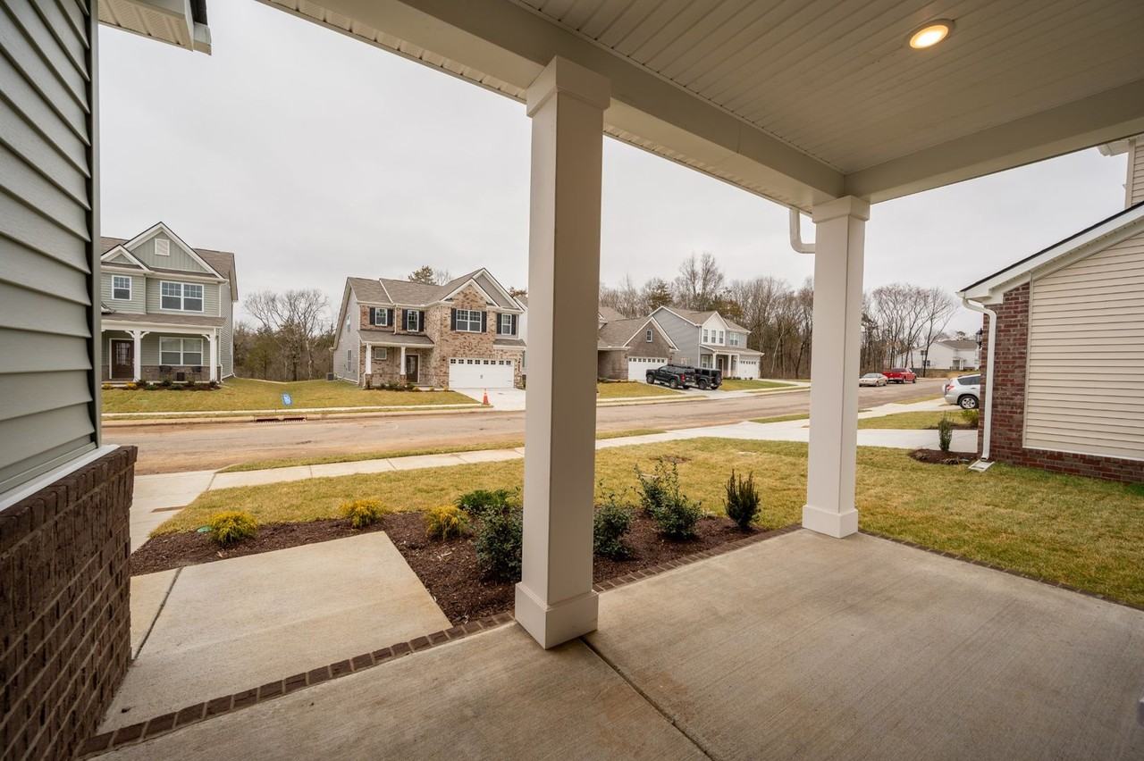 293 Casper Dr - Photo 4 of 31