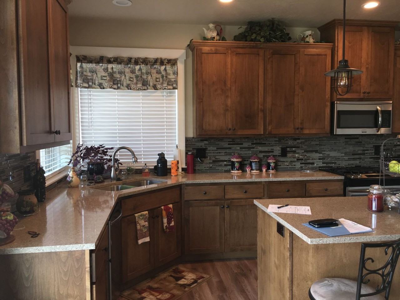 1676 Nw Upas Ave - Photo 2 of 10