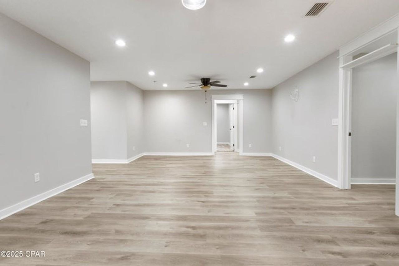 248 Sukoshi Dr - Photo 4 of 23
