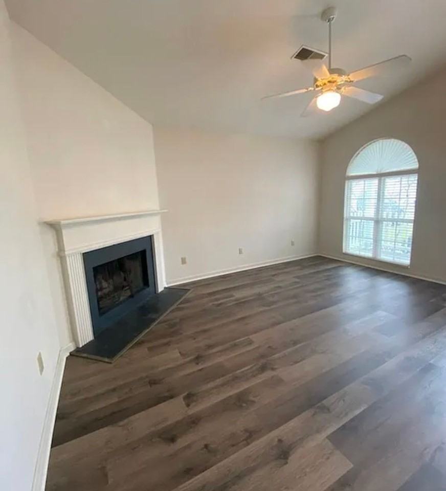 2080 Call Dr - Photo 3 of 14