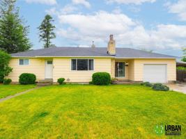 featured image of 2814 E Garden Ave